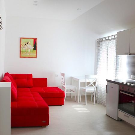 Apartment Zolotoy Bereg 5 Одесса Экстерьер фото