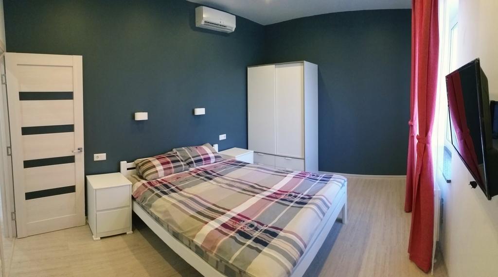Apartment Zolotoy Bereg 5 Одесса Экстерьер фото