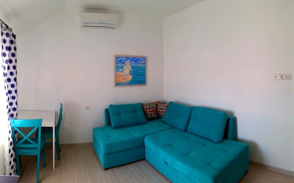 Apartment Zolotoy Bereg 5 Одесса Экстерьер фото