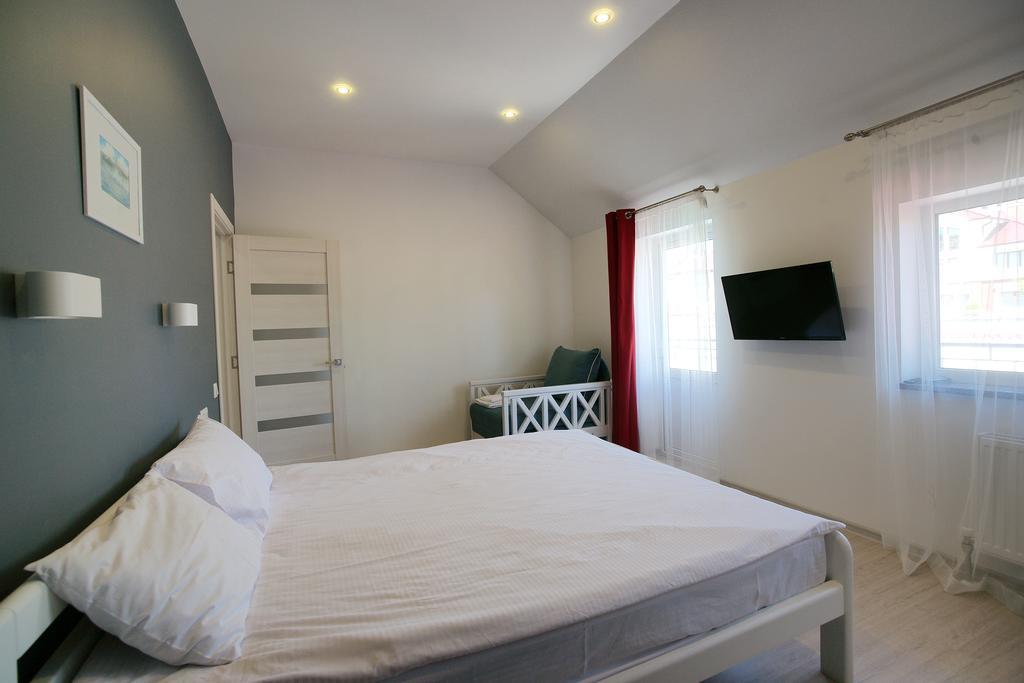 Apartment Zolotoy Bereg 5 Одесса Экстерьер фото